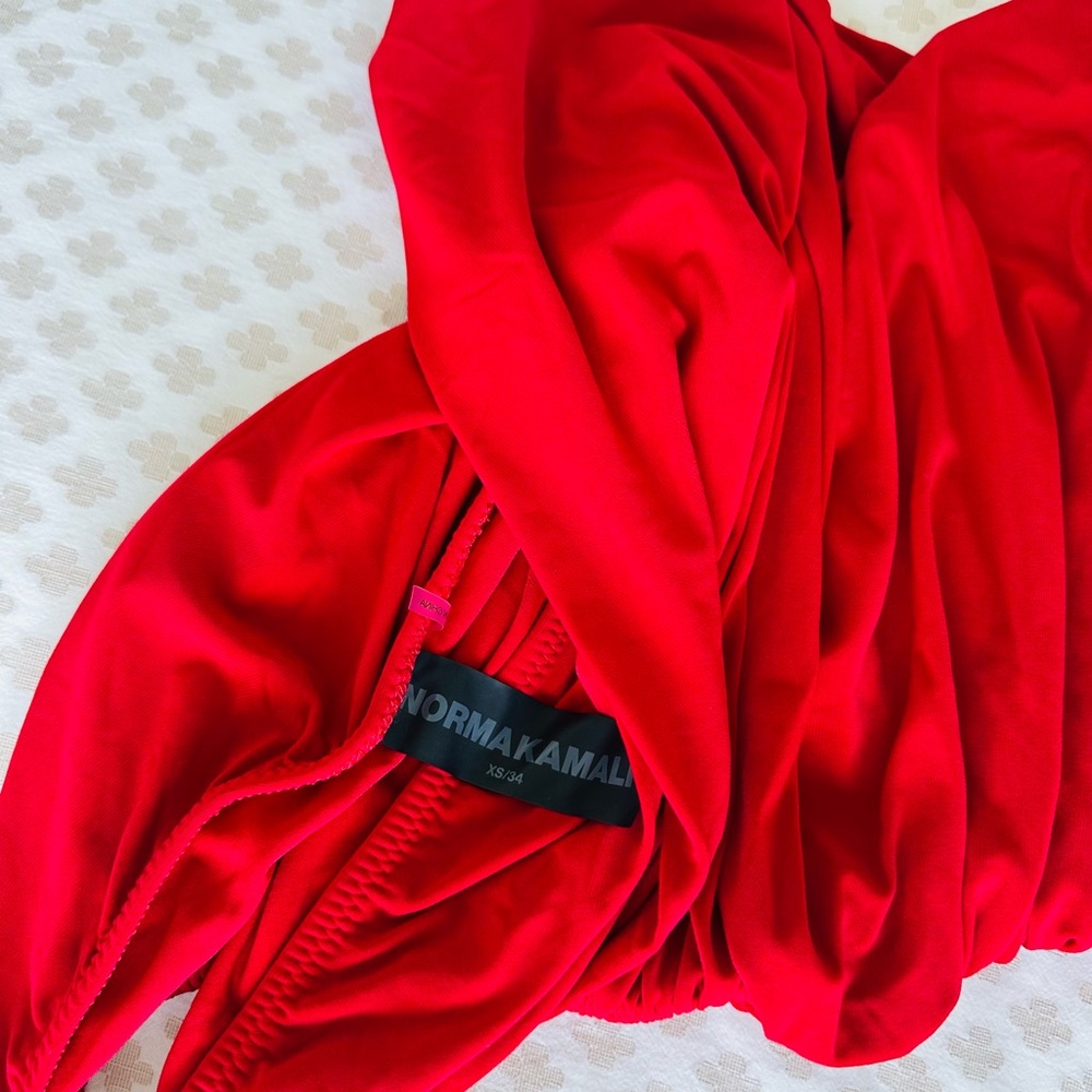 Norma Kamali Diana Ruched One-Shoulder Gown - Picture 5 of 5